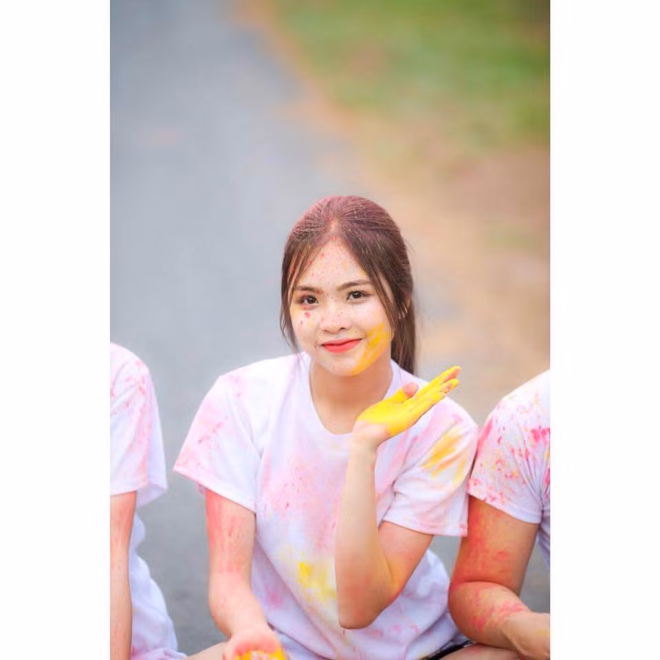 "Rụng tim" trước nét đẹp dịu dàng của nữ sinh Huế tại vòng sơ khảo "Hoa Khôi Sinh Viên 2018" ảnh 7