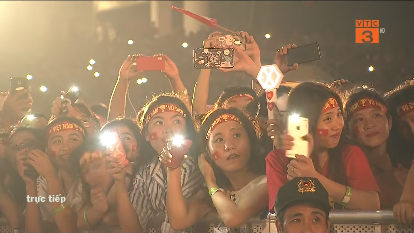 Ai cũng vui mừng chào đón và trân trọng, vinh danh trước những nỗ lực của các vận động viên khi tham gia Đại hội thể thao Châu Á.