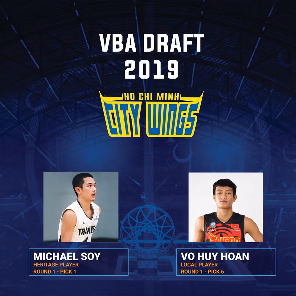 Hochiminh City Wings bổ sung 2 cầu thủ: Michael Soy và Vũ Huy Hoàn.