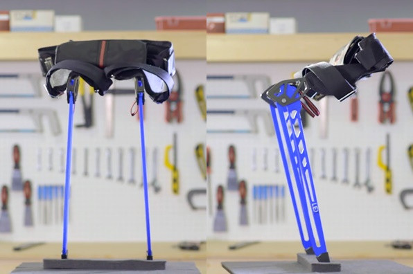 Chiếc ghế này được gọi là LEX và chỉ tốn khoảng 30 giây để “mặc” LEX lên người.