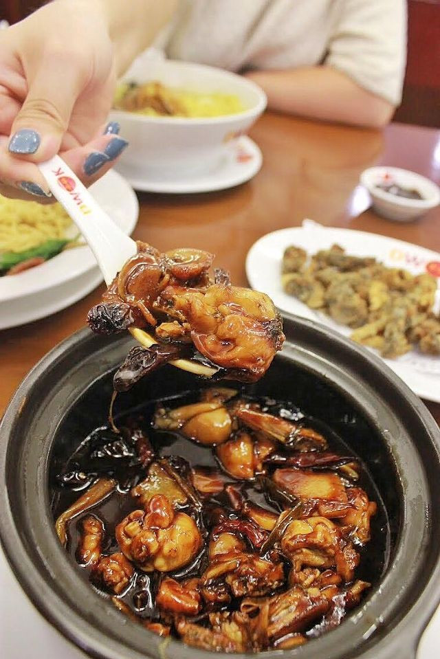 Ai đi cổ vũ đội tuyển Việt Nam đá ở Mỹ Đình thì cần xem ngay list quán ăn này ảnh 5