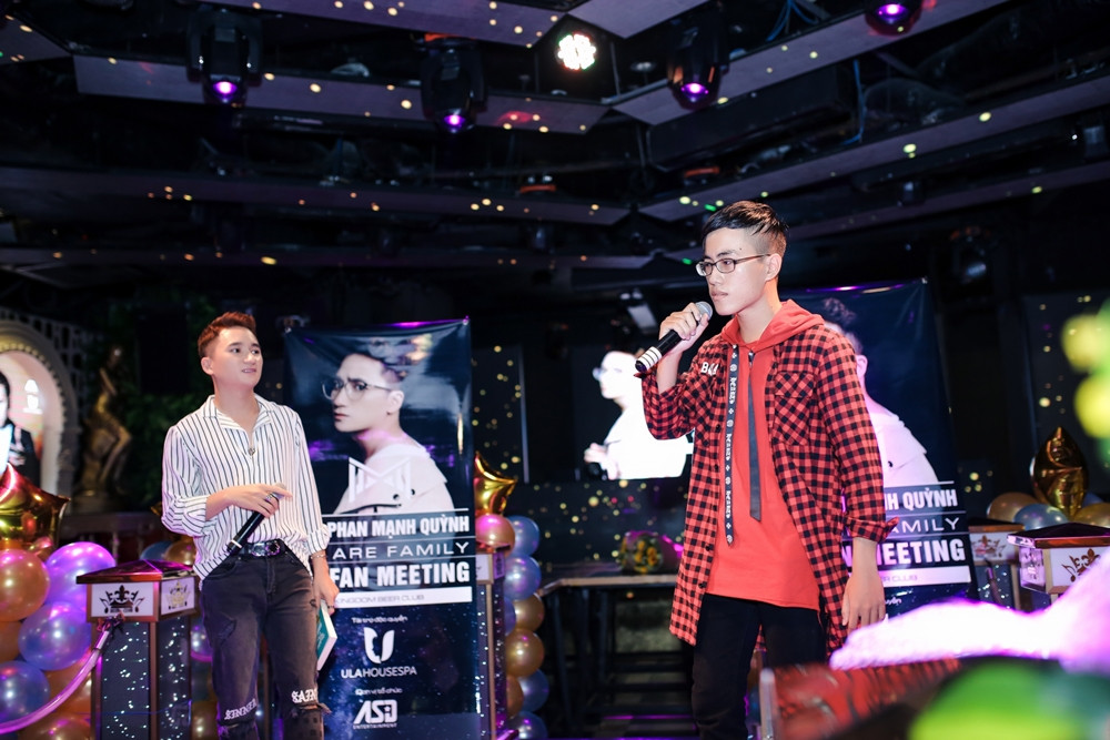 Phan Mạnh Quỳnh thể hiện "Vợ người ta" phiên bản EDM tại buổi gặp gỡ fan đầu tiên ảnh 6