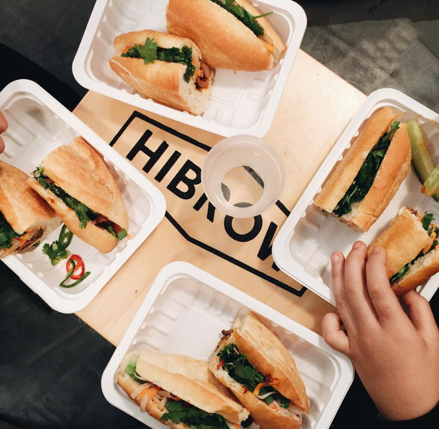 "Phải lòng" bánh mì Việt Nam, chàng trai Hàn Quốc quyết học bằng được "bí kíp" trước khi trở về ảnh 8