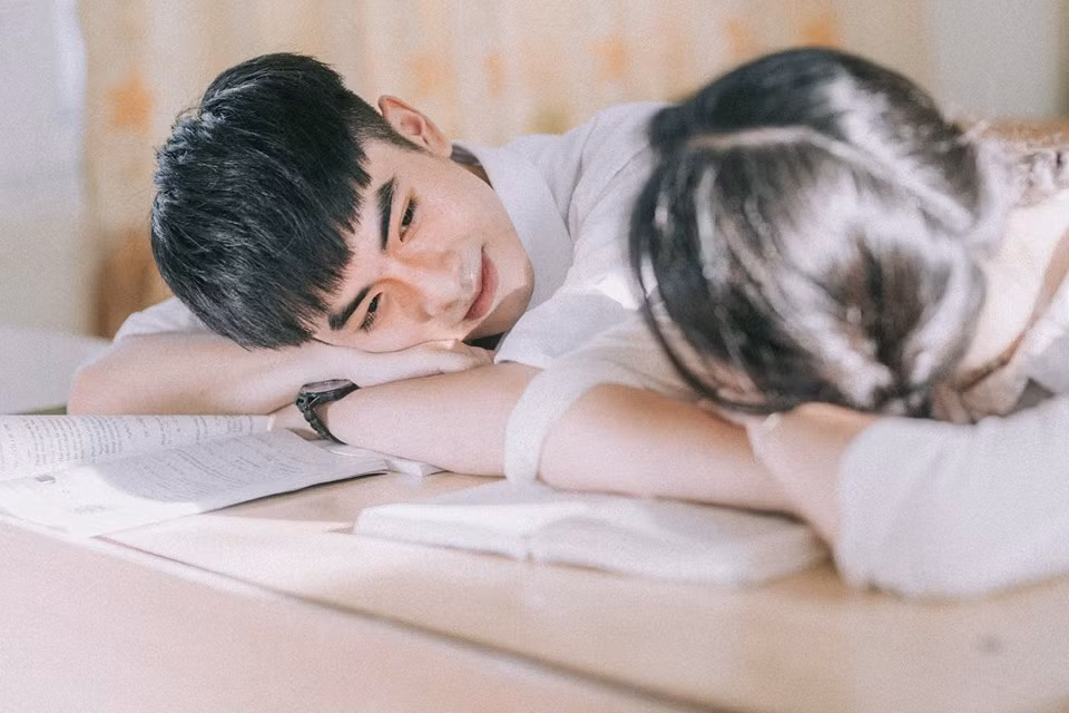 Mọi thứ trong bộ ảnh cứ đẹp trong sáng, nhẹ nhàng như chính những năm tháng thanh xuân vậy.