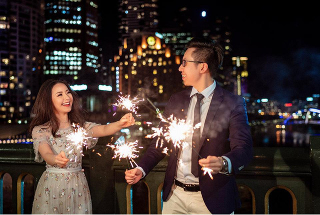 Thu Trà và Văn Lâm đều sinh ra và lớn lên ở Hà Nội, nhà lại khá gần nhau… nhưng không hề biết nhau.