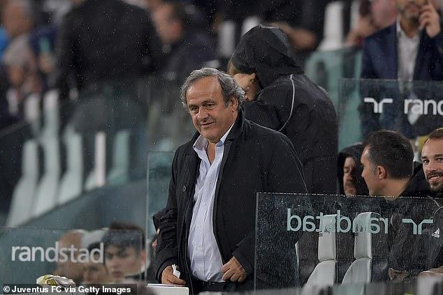 Michel Platini xuất hiện tại Turin trong trận đấu từ thiện của các huyền thoại bóng đá cách đây không lâu. Ảnh: Getty