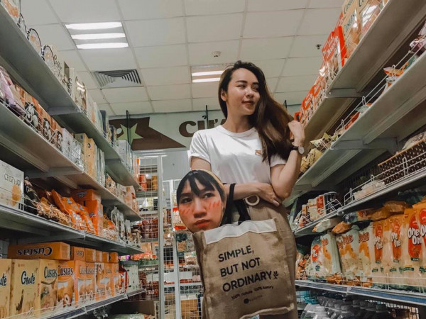 Ăn cái nào tao mua cho, hôm nay tao bao!