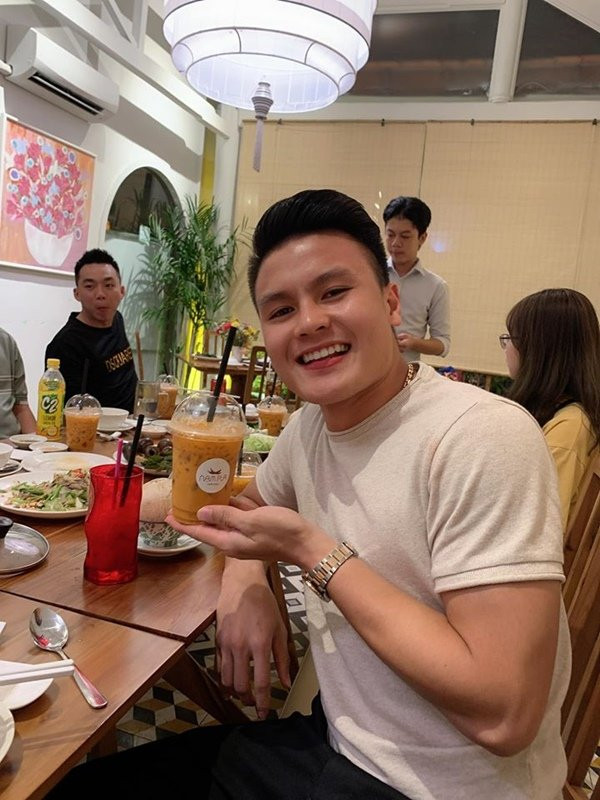 Quang Hải check-in tại TP HCM.