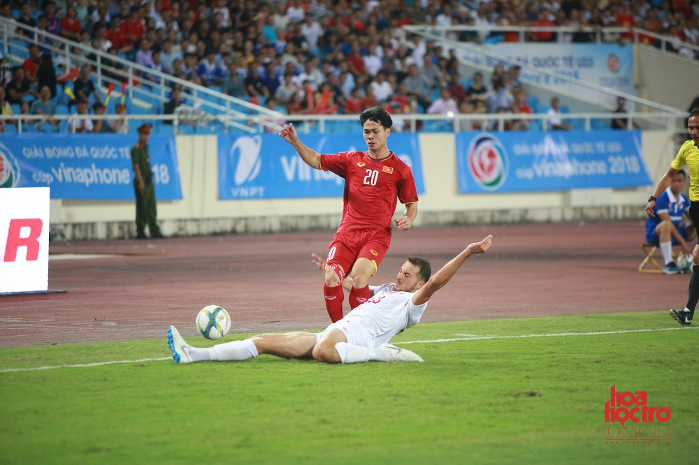 Công Phượng ghi dấu ấn đậm nét trong trận đấu khi kiến tạo cho Anh Đức san bằng tỷ số đồng thời tự mình lập công mang về chiến thắng chung cuộc cho đội nhà.