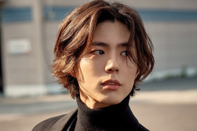 Đúng là sức hút của "quả bom" Park Bo Gum, chỉ một cảnh diễn cũng có thể khiến MXH "bùng nổ".