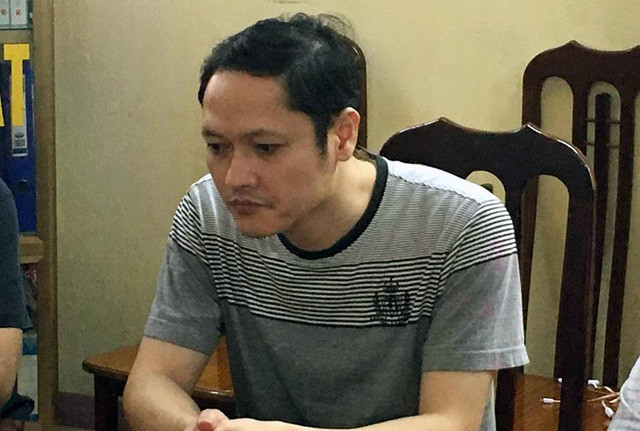 Bị can Vũ Trọng Lương trong buổi làm việc với CQĐT. Ảnh: CTV