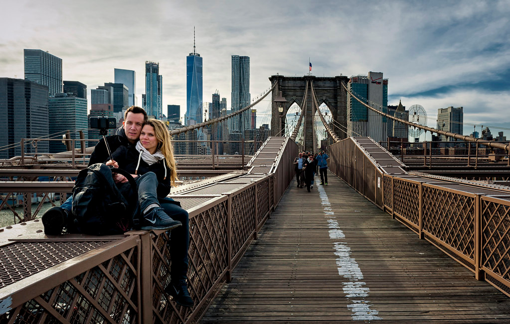 Ai cũng thích chụp selfie ở New York