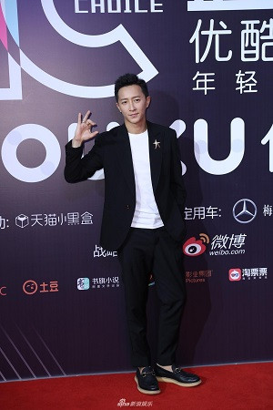 “Lụy tim” trước cử chỉ ga-lăng siêu đáng yêu của “đại thần” Dương Dương ảnh 9