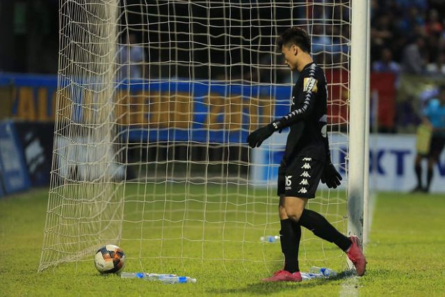 Tương lai bất an chờ Bùi Tiến Dũng ở CLB Hà Nội.