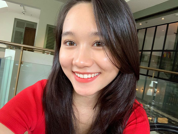 Nhan sắc nổi bật của Trúc Anh còn giúp cô nàng 