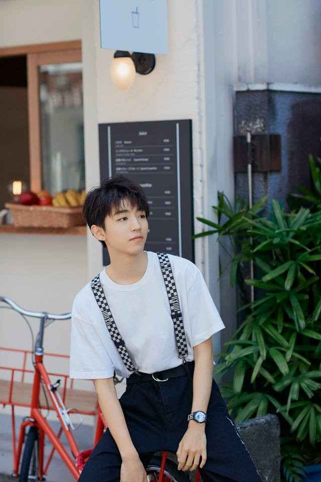 Vương Tuấn Khải phiên bản tuổi 19, có gì khác biệt đáng để bạn chờ đợi? ảnh 3