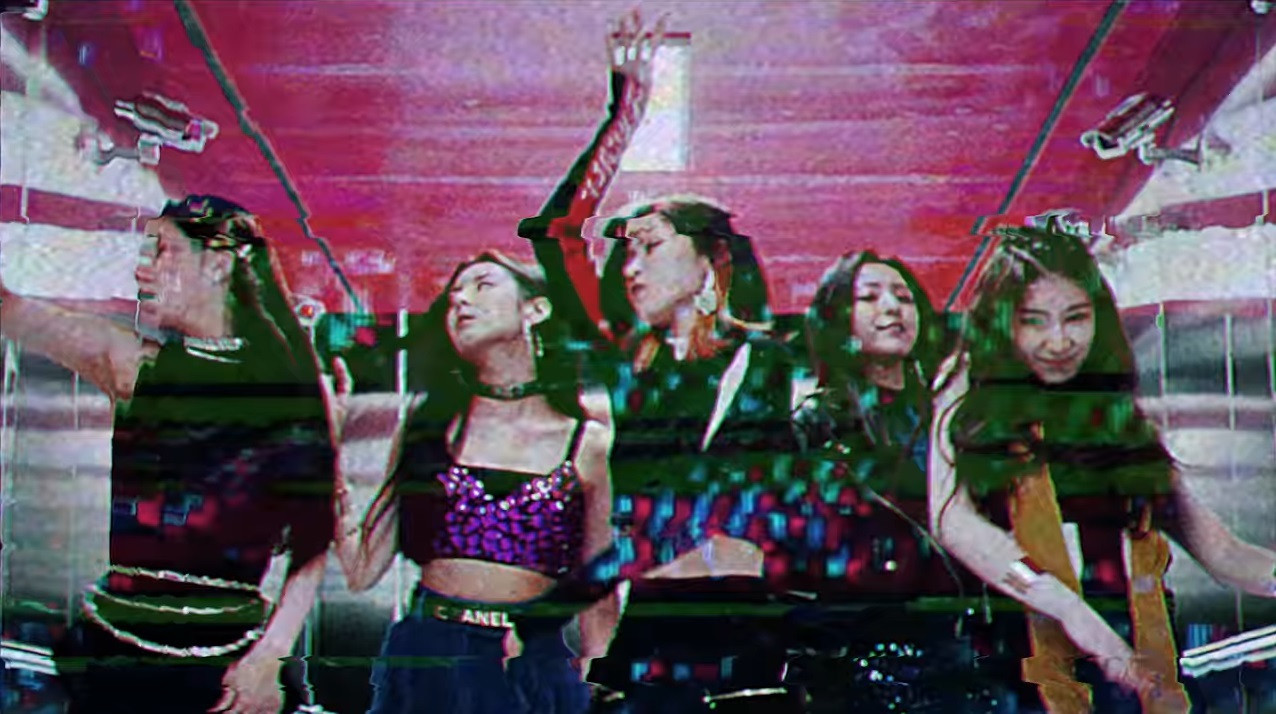 Taeser bị cho là có nhiều điểm tương đồng với MV debut của ITZY