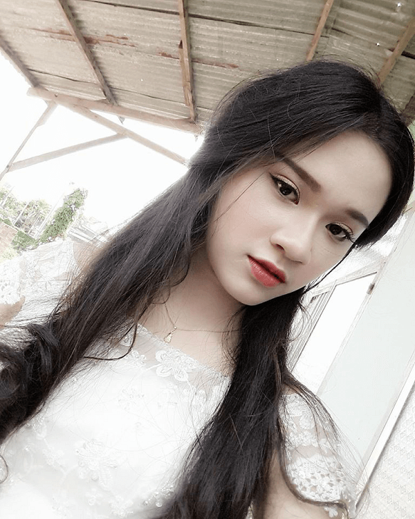 Vẻ đẹp trong trẻo của nữ sinh Đà Nẵng lọt vào Bán kết "Hoa Khôi Sinh Viên" ảnh 2