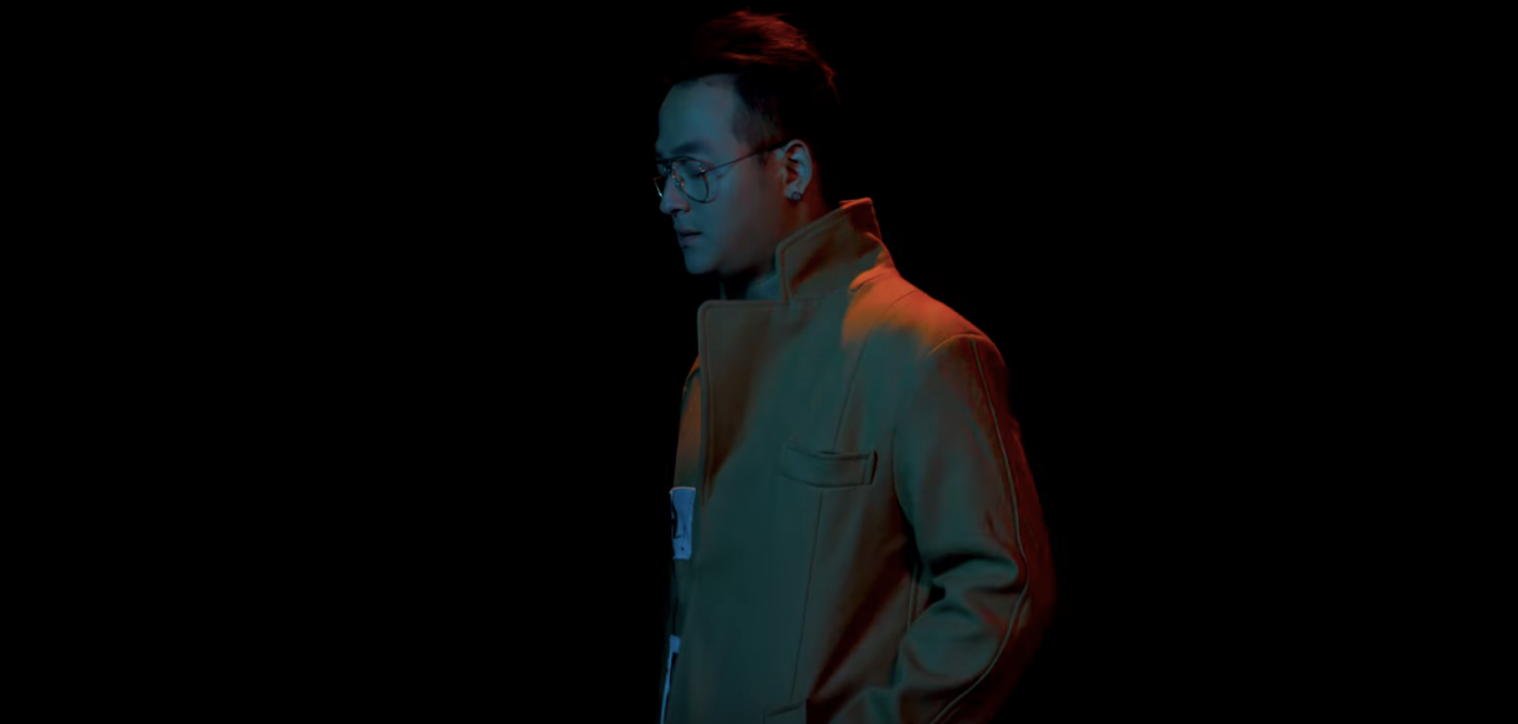 Dẫu là lần đầu tiên nhưng Nhật Nguyễn cũng đã chứng minh được khả năng “hát hò” của mình và nhận được những phản hồi tích cực từ phía người nghe.