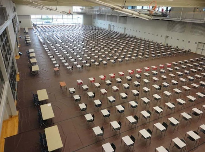 Trước một kỳ thi.