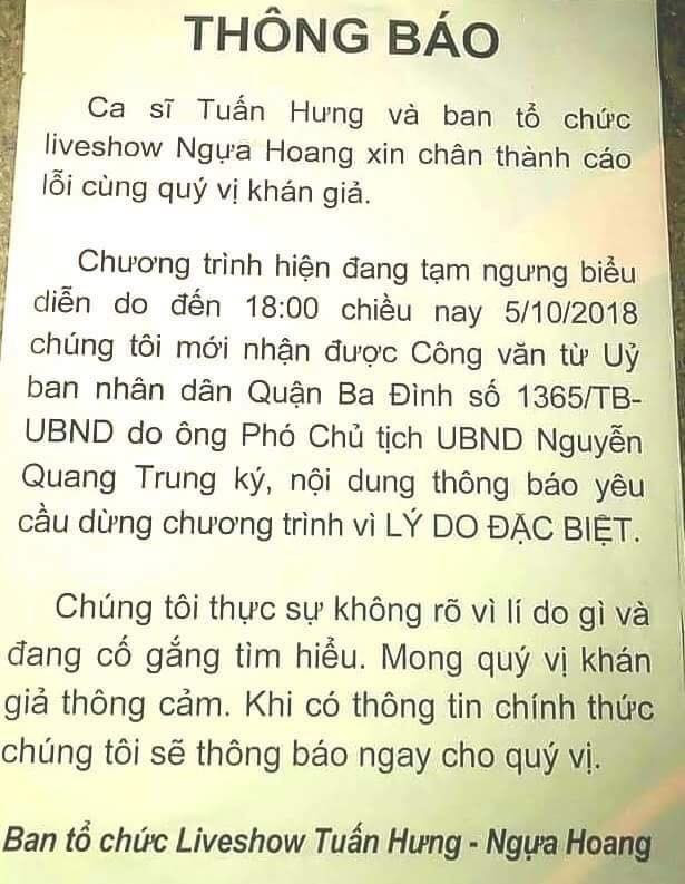 Dòng thông báo hoãn show sát giờ diễn.