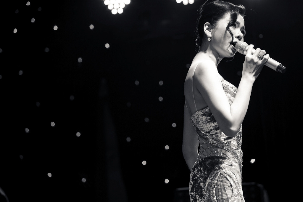 Sau Album Khúc Tình Xưa 5 - Hẹn Hò, được biết Lệ Quyên sẽ bắt tay cùng ê-kíp vào tập luyện và chuẩn bị ngay từ bây giờ cho “siêu show” kỷ niệm 20 năm ca hát Qshow 2 diễn ra vào tháng 10 năm nay.