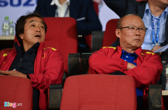 HLV Park Hang-seo góp mặt sẽ mang tới động lực rất lớn cho các cầu thủ trẻ. Ảnh: Việt Hùng.