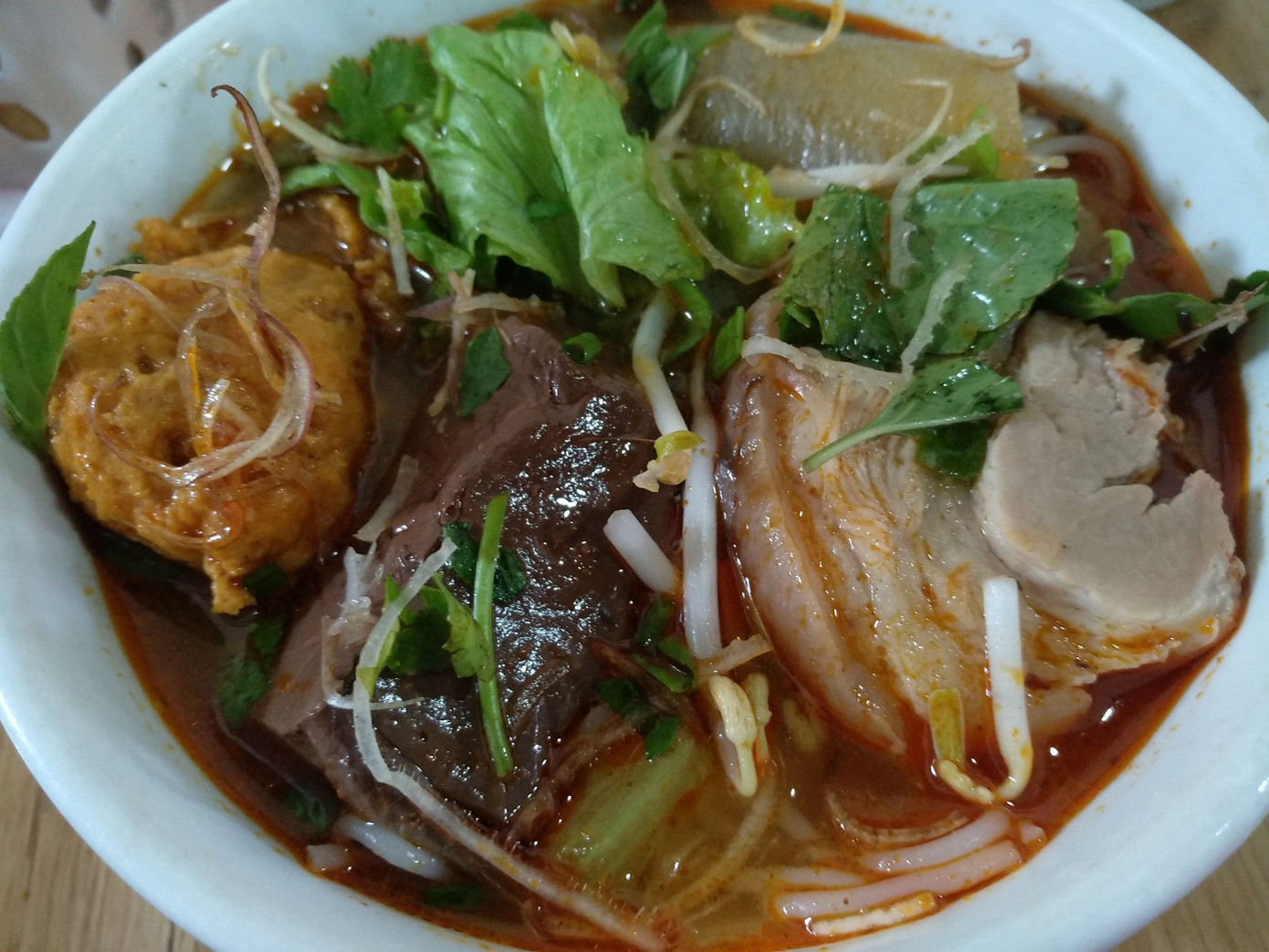 Những món ngon nhất định bạn phải ghé ăn khi đặt chân đến TP.Huế ảnh 3 Những món ngon nhất định bạn phải ghé ăn khi đặt chân đến TP.Huế ảnh 3