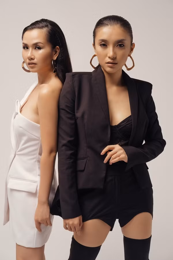 Chị em Elsa - Anna phiên bản Việt gợi ý trang phục cho mùa lễ hội cuối năm ảnh 7