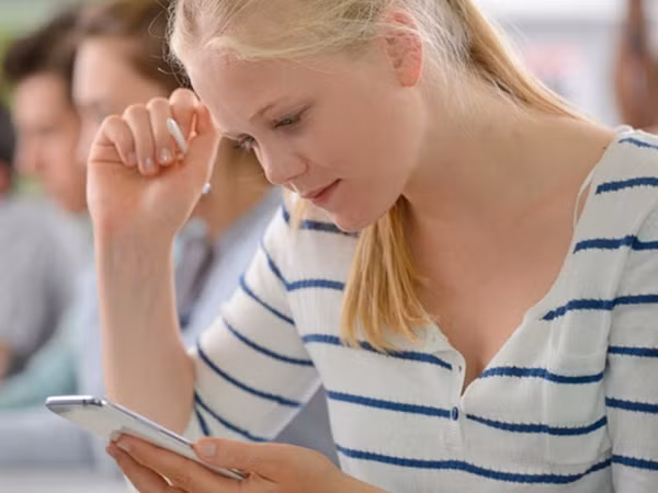 Hóa ra, có khối điều ở việc nhắn tin có thể ảnh hưởng đến chuyện tình cảm của bạn!