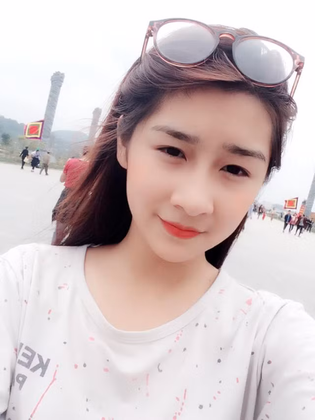 Nữ sinh Lào Cai khốn khổ vì bị nhầm là "hot girl ảnh bìa" sách giáo khoa ảnh 9 Nữ sinh Lào Cai khốn khổ vì bị nhầm là "hot girl ảnh bìa" sách giáo khoa ảnh 9