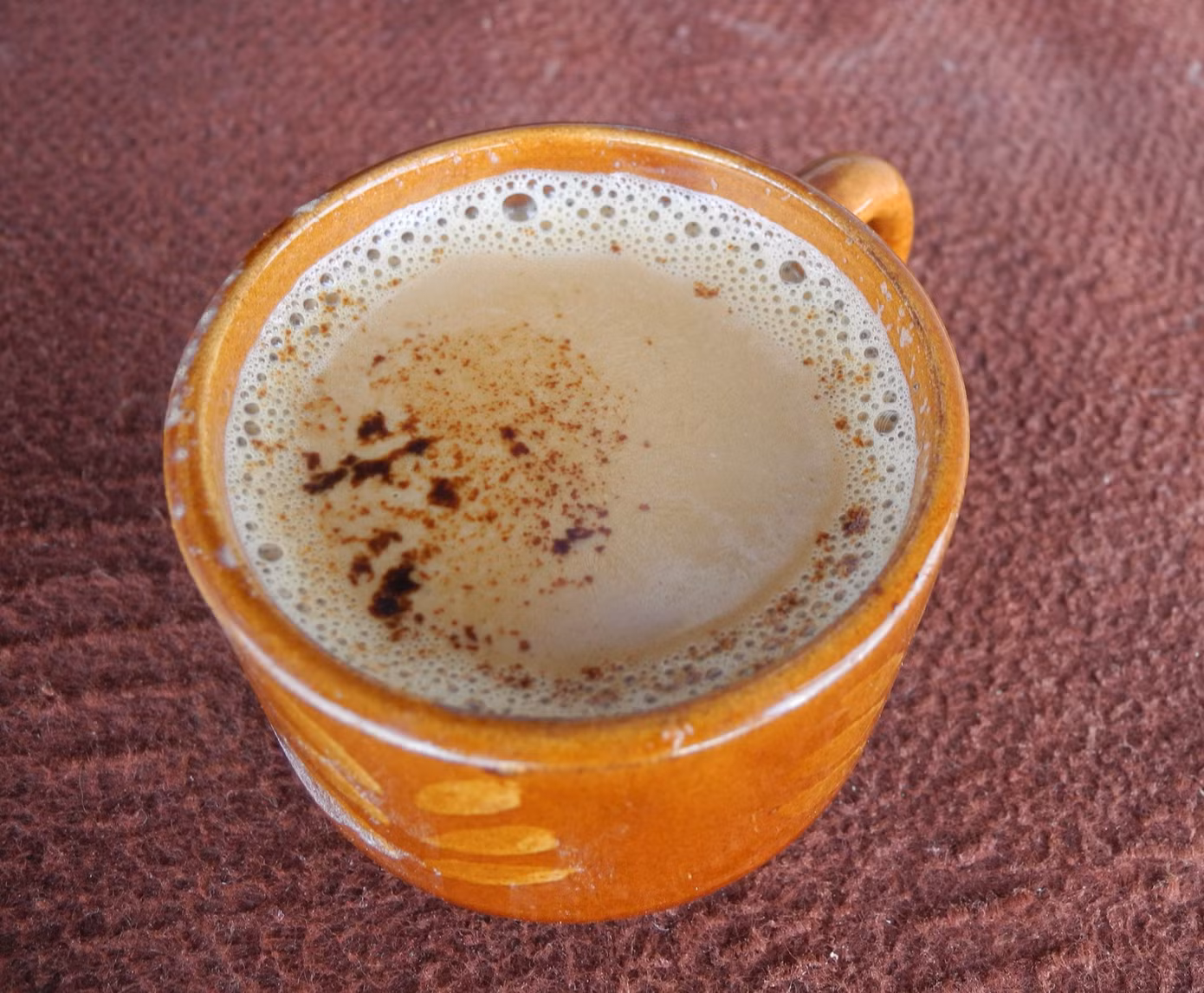 Mọi người thường uống trà sữa vào buổi sáng