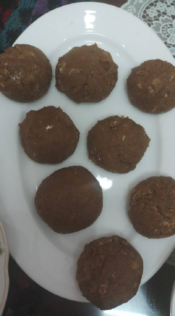 Ai tinh mắt hãy nhìn xem đây có phải bánh trung thu làm từ bột ca cao không?