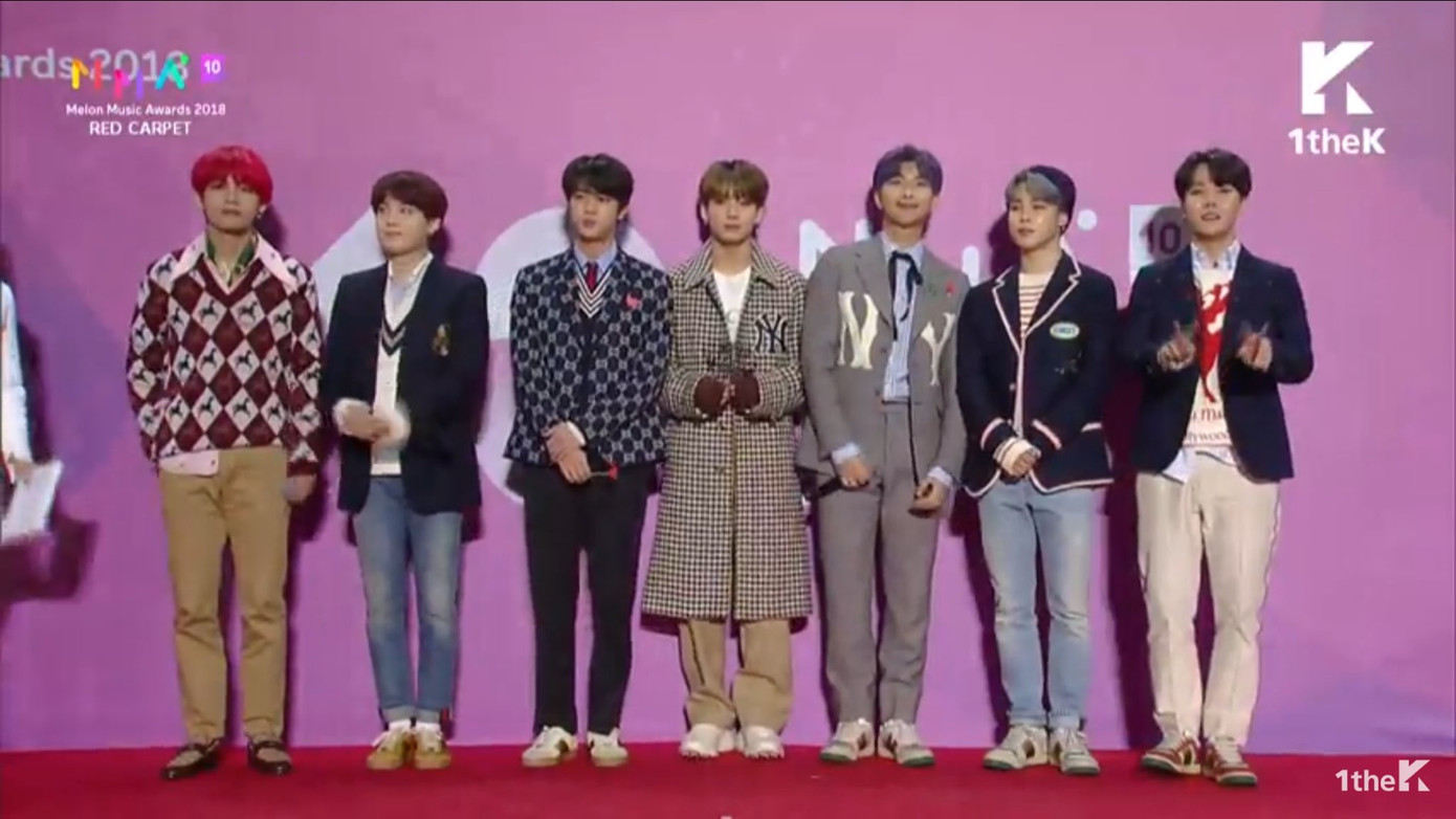 Hàng loạt sao lớn đổ bộ thảm đỏ MMA 2018: BTS, iKON, WANNA ONE... đều có mặt ảnh 1