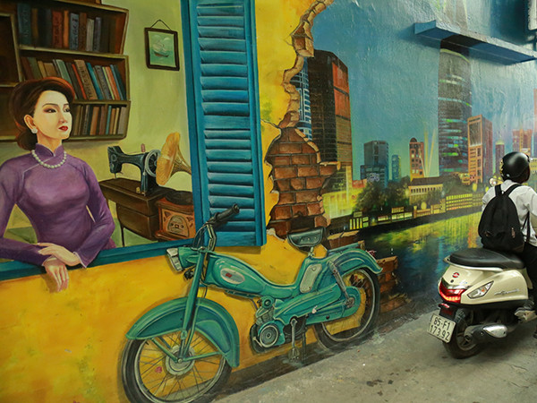 ... đã được thay thế bằng những bức hình sống động.