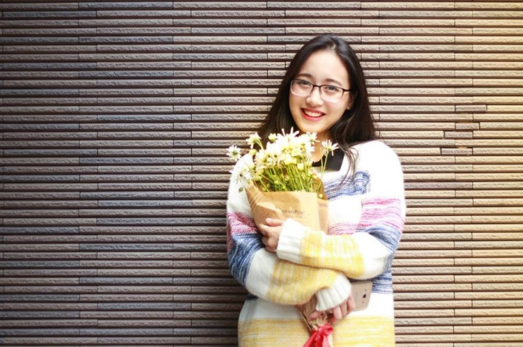 Nghe nói con gái đeo kính là auto xinh?!