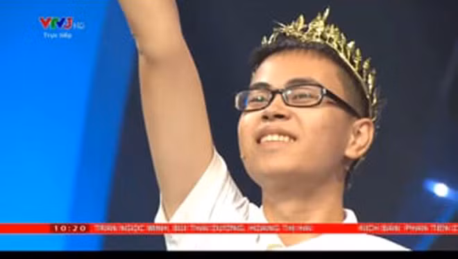 Thế Trung giành vòng nguyệt quế. Ảnh: chụp màn hình.