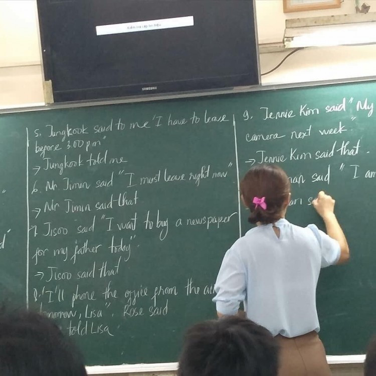 Cô giáo tiếng Anh “mê” Kpop khiến dân mạng phát cuồng.