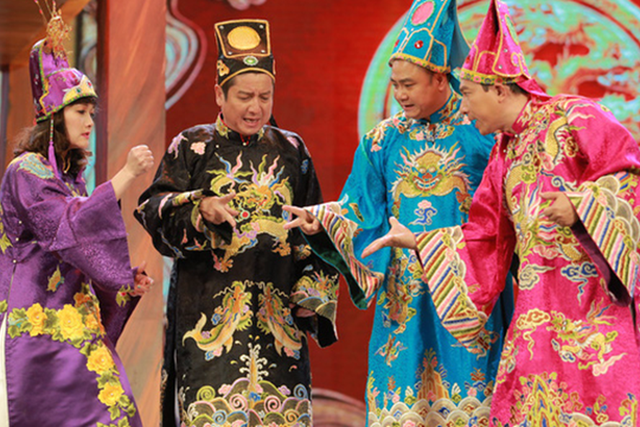 Các nghệ sĩ đang rất ngóng đợi được gọi đi tập chương trình mới.