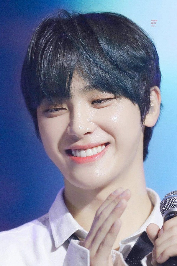 Joo Haknyeon (THE BOYZ) cũng thuộc nhóm các idol có làn da đẹp đến mức khó tin, soi hết cỡ vẫn không có nhược điểm nào cả.