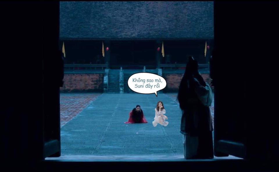 Cô Cám Chi Pu bị Hoàng thượng bỏ rơi thật tội nghiệp. Không sao mà, có Suni đây rồi!