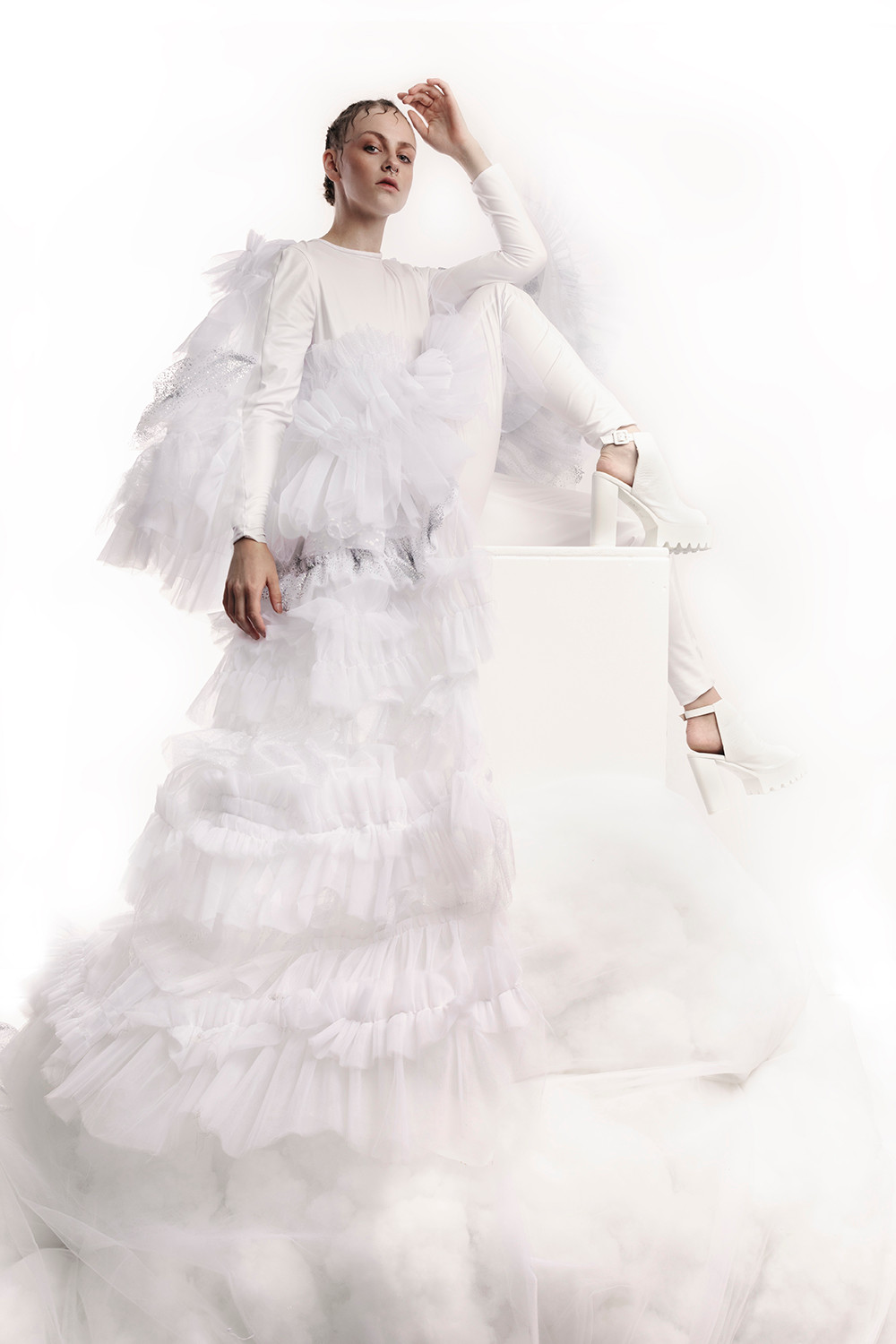 Khám phá "lai lịch" của các NTK nổi tiếng sẽ xuất hiện tại "VIFW 2019" ảnh 11