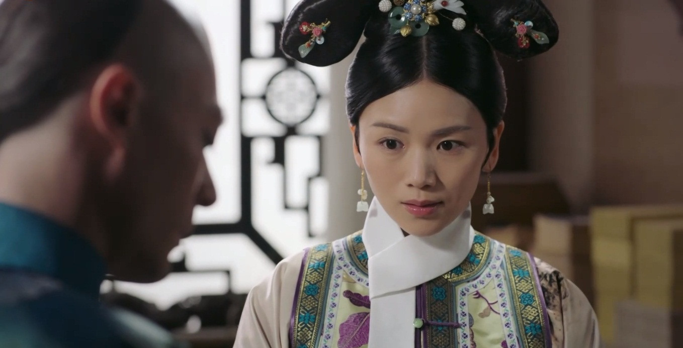 Uyển Tần không tranh sủng, cũng không có khả năng tranh sủng.