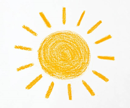 Chiếc bút màu vàng cho thấy bạn tràn đầy năng lượng và lòng tự tin.