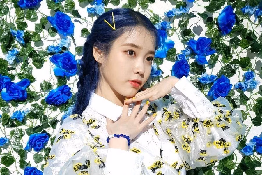 Bất ngờ chưa, ca khúc mới Blueming khiến cư dân mạng nghi ngờ IU đang yêu ảnh 1 Bất ngờ chưa, ca khúc mới Blueming khiến cư dân mạng nghi ngờ IU đang yêu ảnh 1