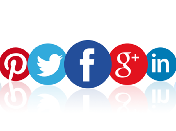 Tốt nhất là bạn không chia sẻ thông tin riêng tư, cá nhân nào lên các mạng xã hội cả.