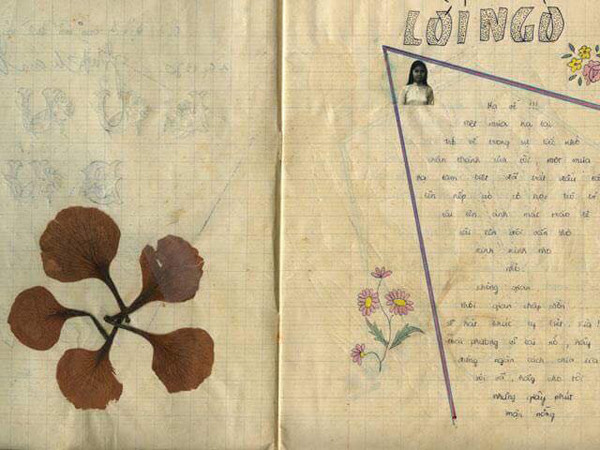 Nhật ký chuyền tay, ép hoa khô gửi đôi dòng lưu bút.