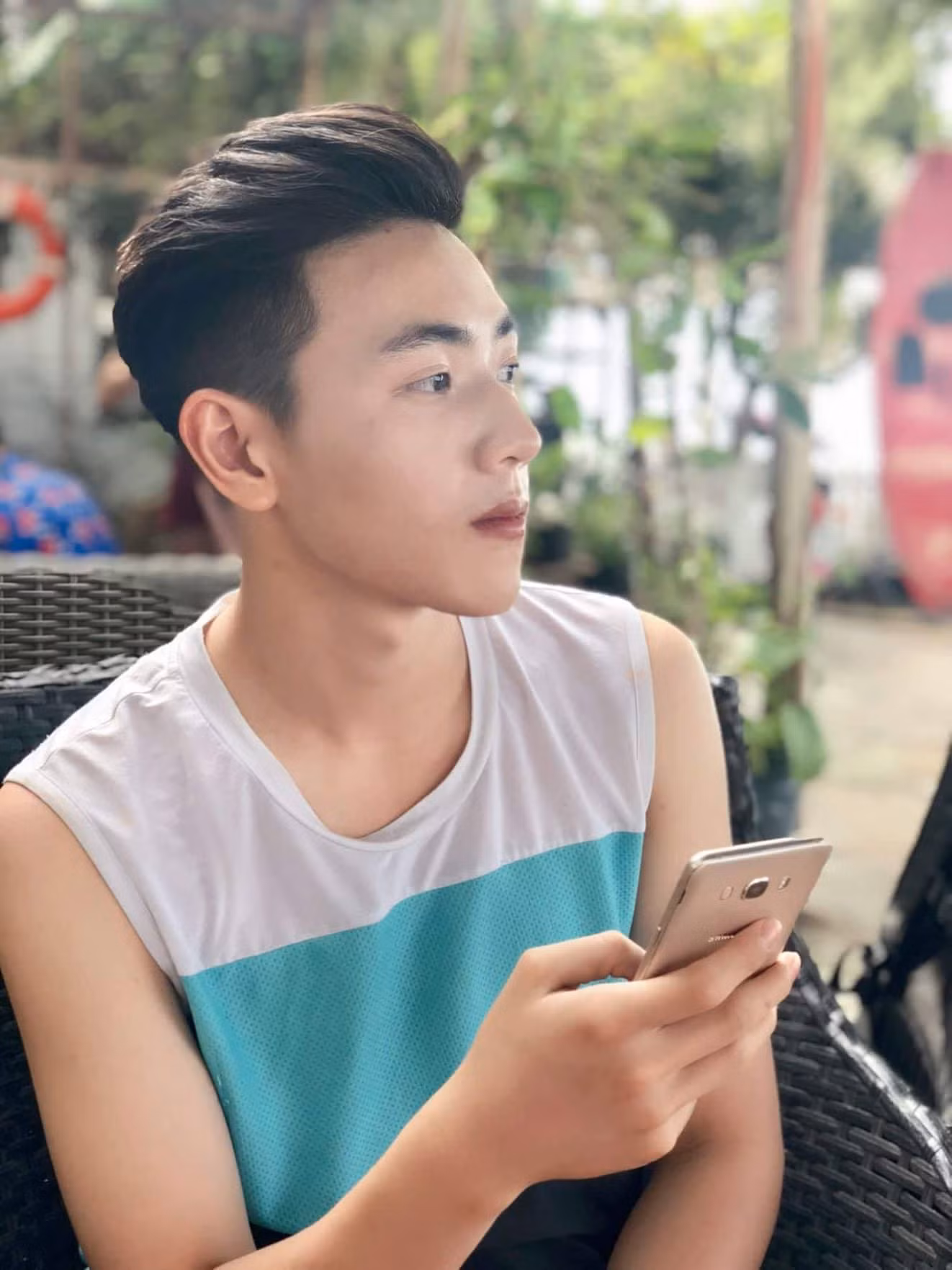 Hình ảnh đời thường của teen 2K với góc nghiêng thần thánh, đã đủ để bạn xao xuyến chưa!