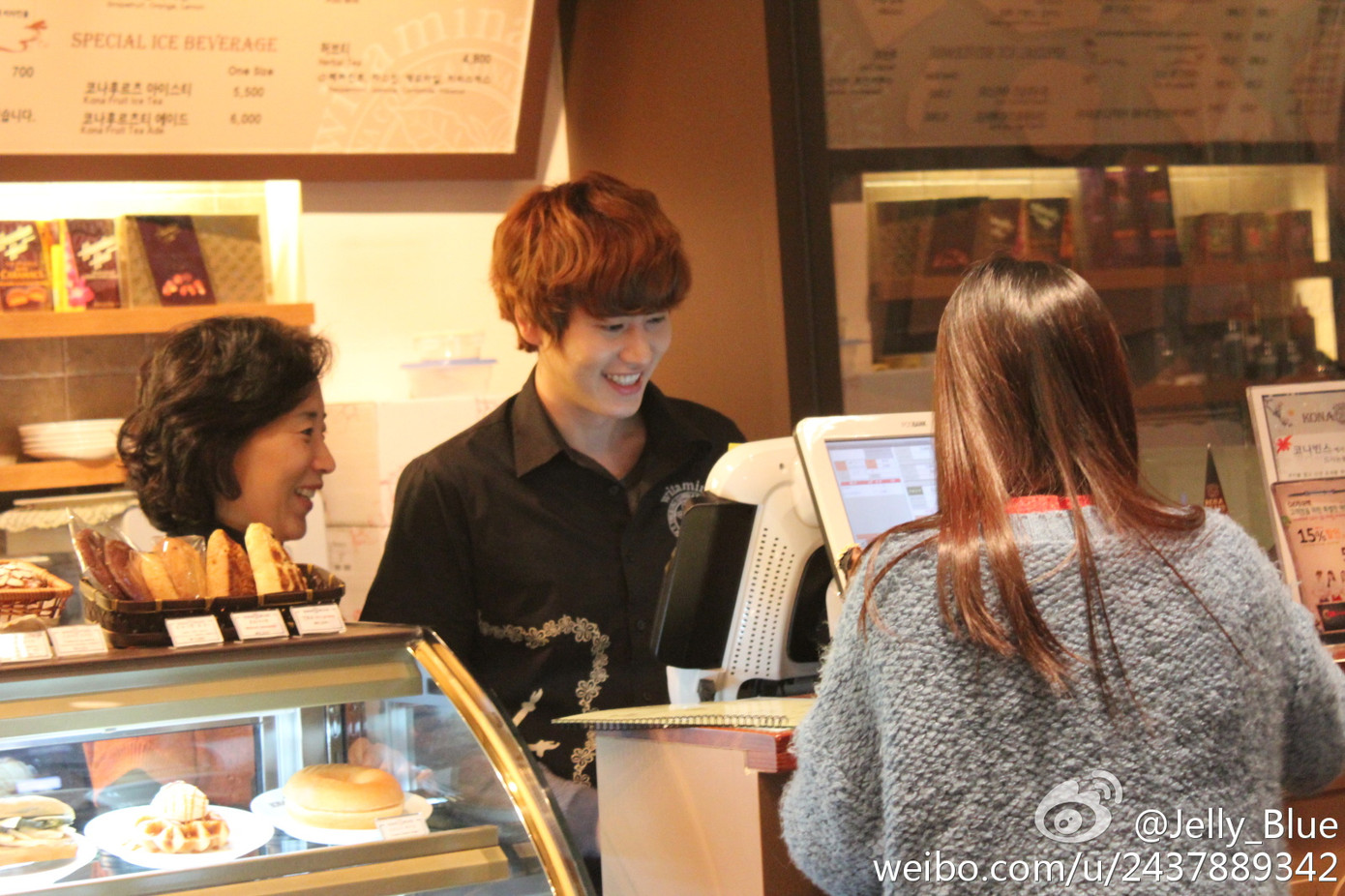 Dạo quanh Seoul ghé thăm quán xá do idol làm chủ ảnh 10