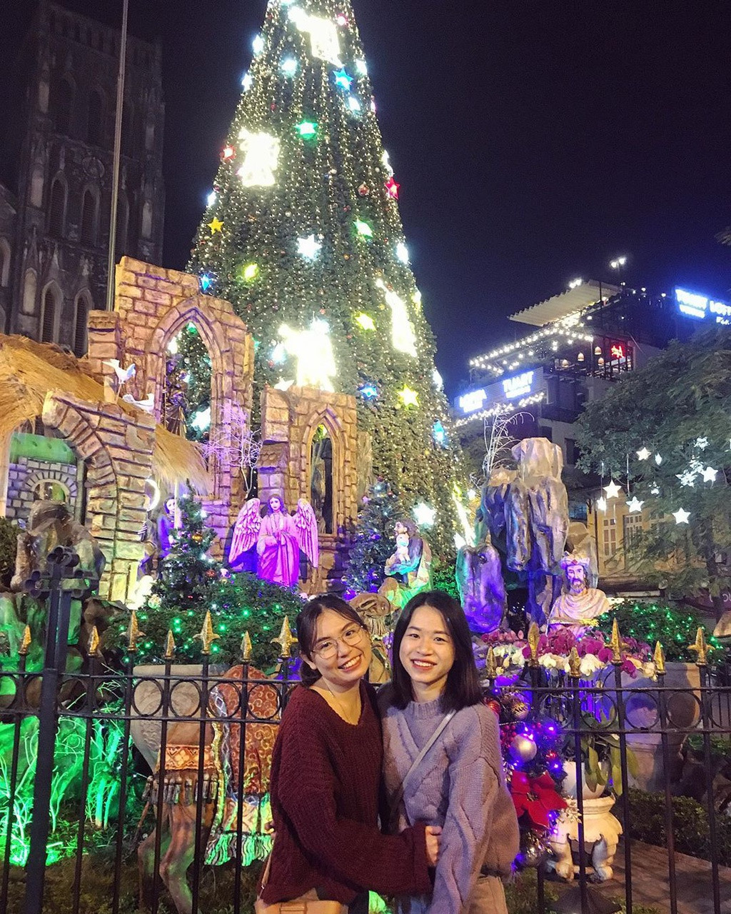 Ảnh: Vietxodreams22, _Phamthitragiang_0205. Ảnh: Vietxodreams22, _Phamthitragiang_0205.